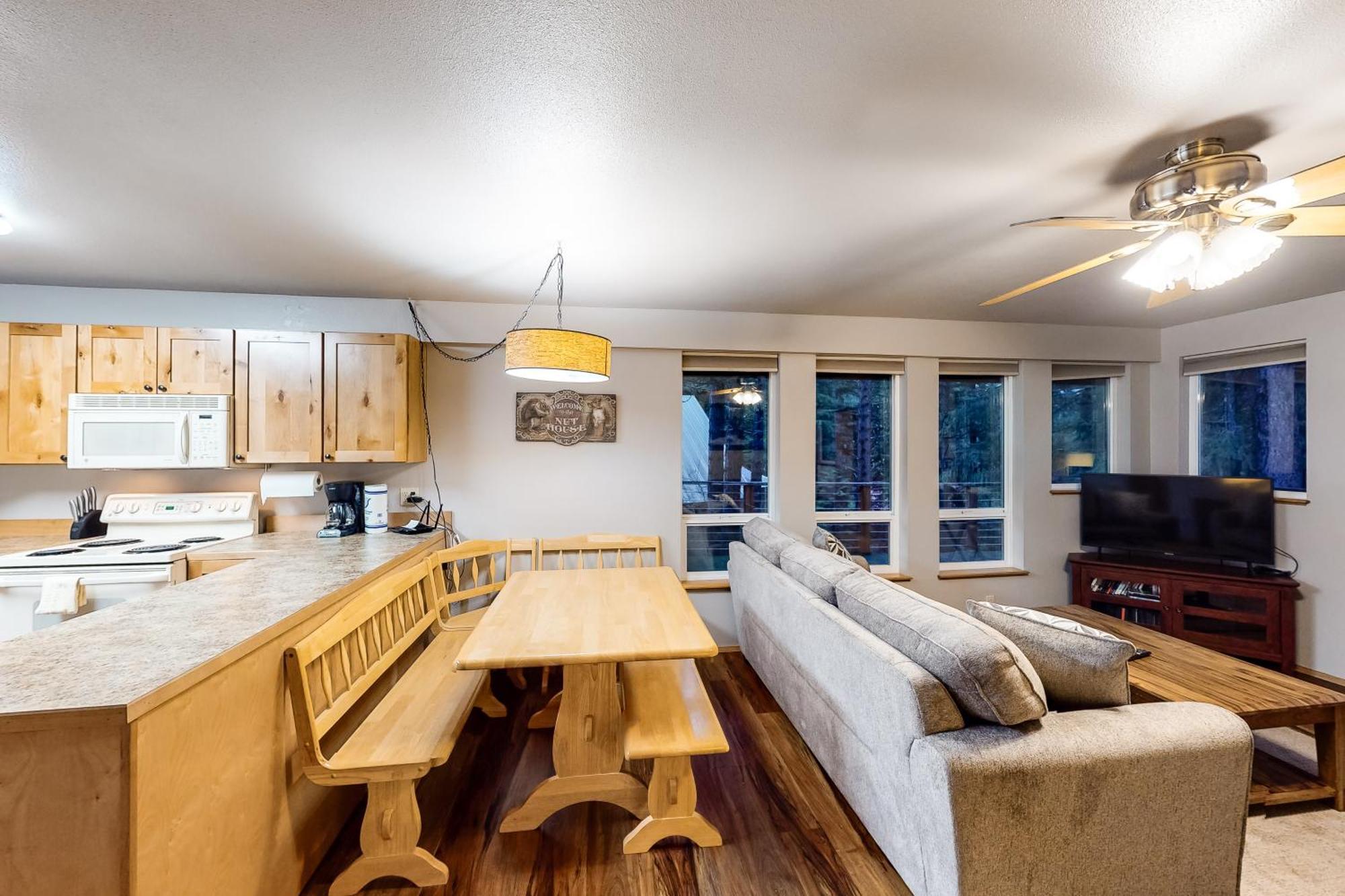 Towering Pines Cabin & Game Room Leavenworth Δωμάτιο φωτογραφία