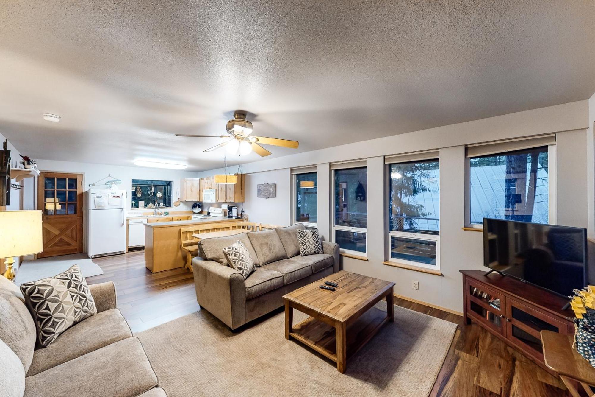 Towering Pines Cabin & Game Room Leavenworth Δωμάτιο φωτογραφία